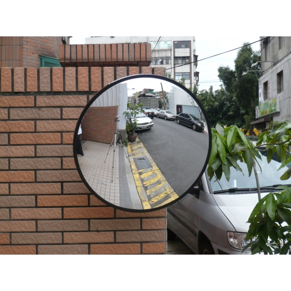 Outdoor Rated Roundtangular Convex Mirror